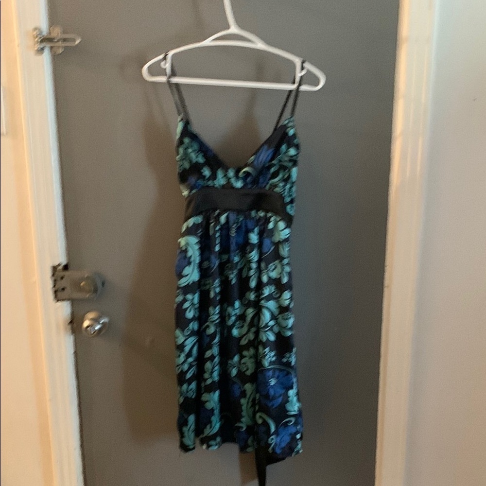 Lovely girl vintage y2k babydoll crossover midi‎ blue and Black Floral Dress